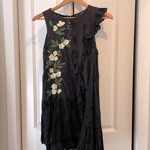Floral Zara babydoll Dress. Size medium